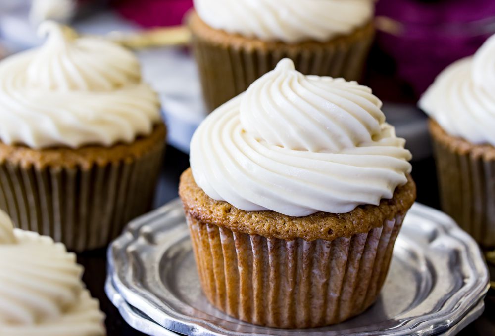 Brown Sugar Maple Cupcakes



45 minutes


 Scores